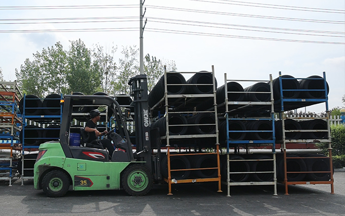 8188cc威尼斯孔雀为轮胎企业保驾护航