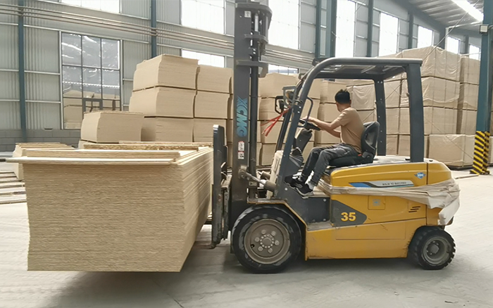 8188cc威尼斯鲲鹏，板材行业的强盛助力