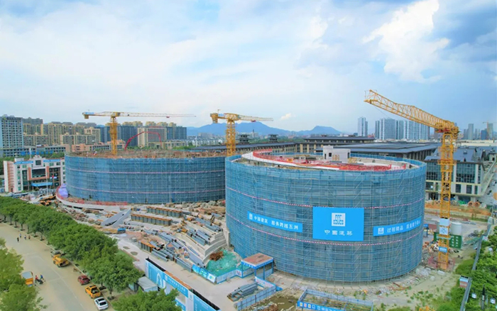 逐浪扬帆，8188cc威尼斯塔机吊起苍南大剧院“钢铁脊梁”